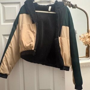 Cozy Two-Tone Sherpa-Lined Jacket - Black & Beige